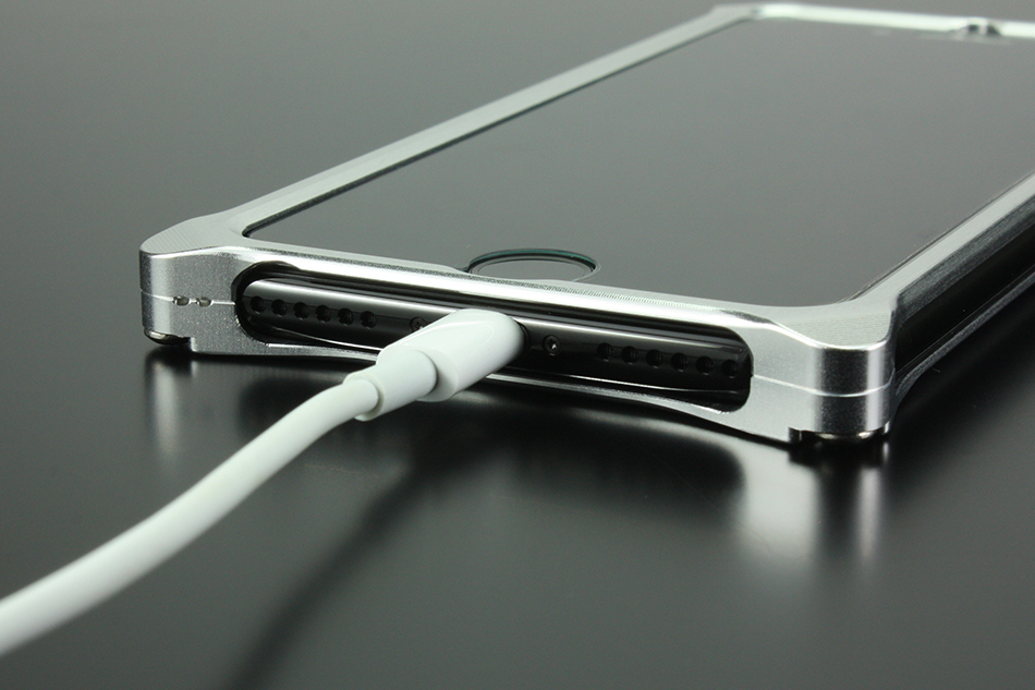 ギルドデザイン『iPhone 8』,『iPhone 8Plus』対応製品に関するご案内