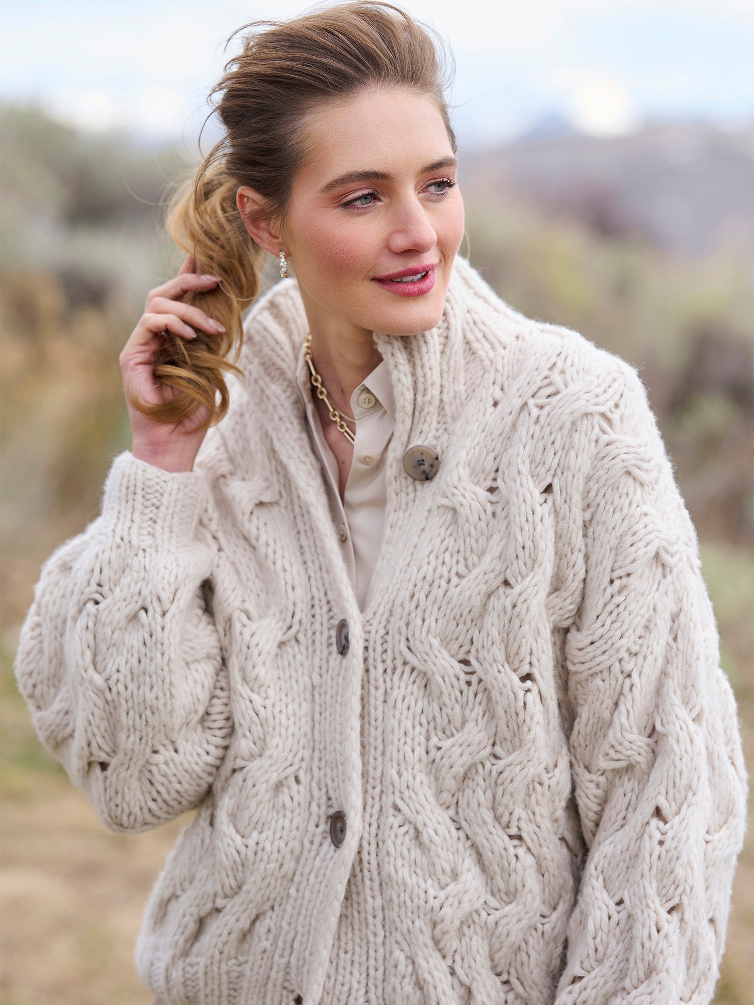 LUX08_IRIS_HELIN_ALABASTER_082