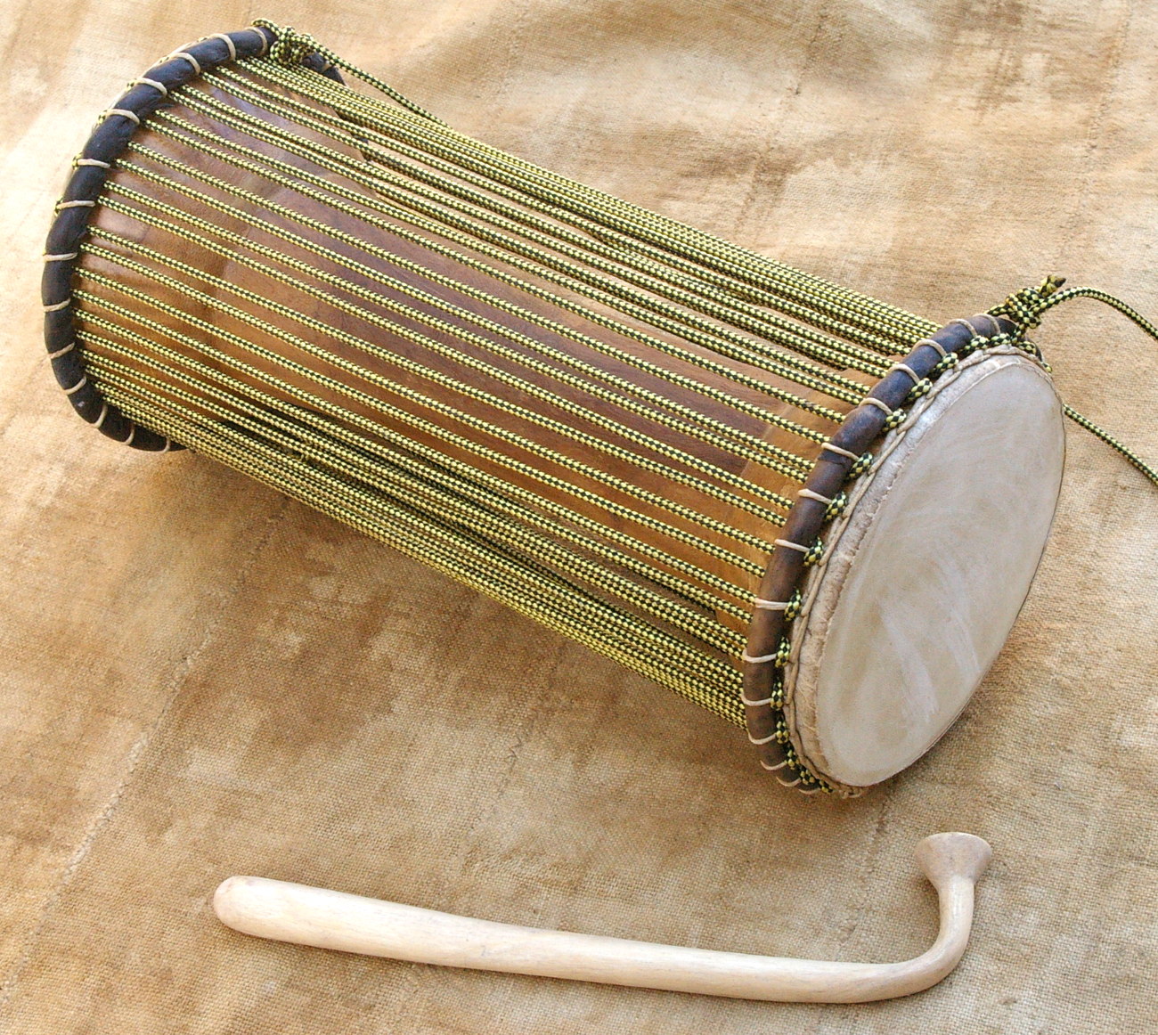 トーキング ドラム マリのタマ Talking Drum TAMA from Mali：楽器屋