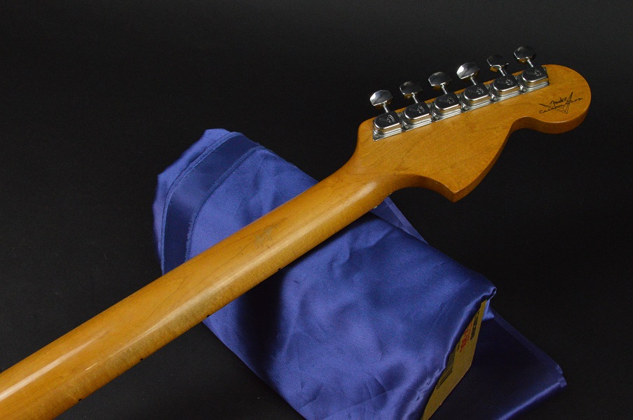 Fender Custom Shop】リバースヘッドファンお待ちかね!!ジミヘンを彷彿