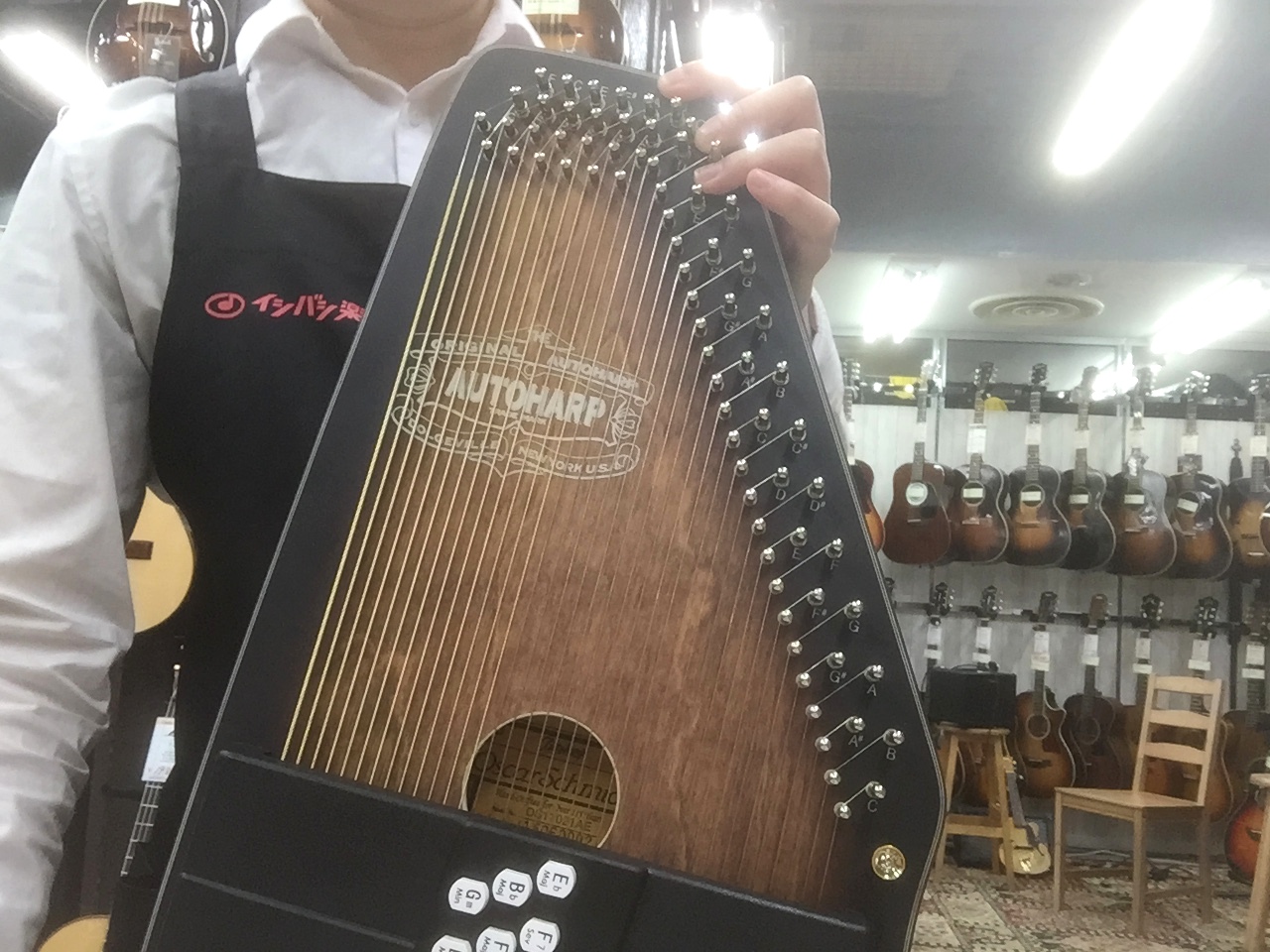 珍しい楽器が入荷致しました！【オートハープ】 | イシバシ楽器