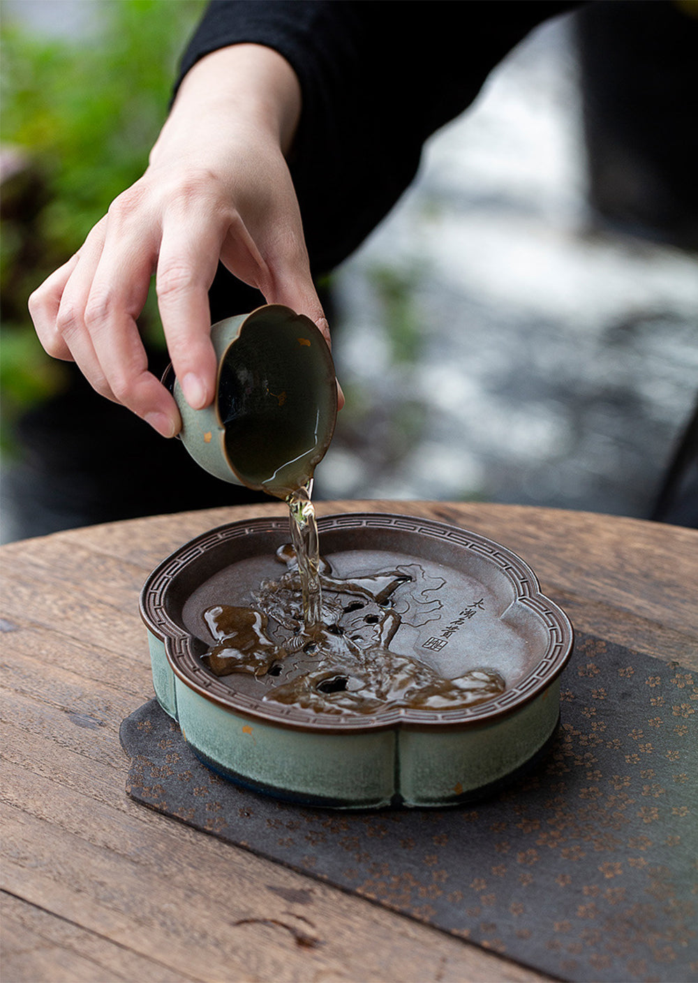 IwaiLoft 美品 手作り 急須受台 急須置き 茶台 茶盤 貯水式 ティー