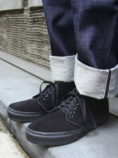 VANS [バンズ] CHUKKA BOOT SUEDE Black/Black (ブラック/ブラック)-Jalana