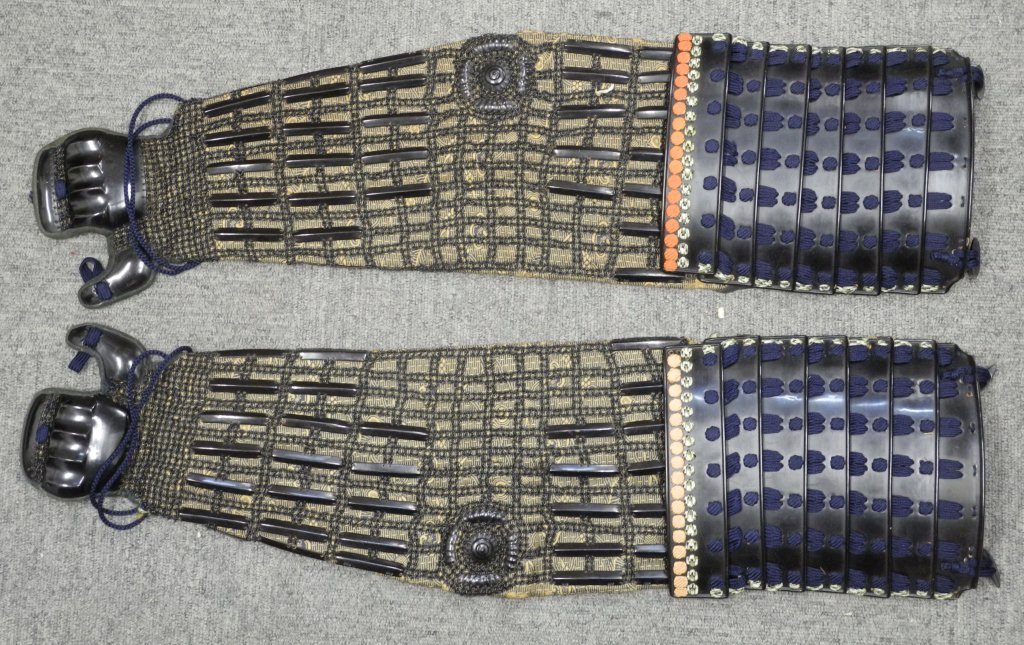 馬具｜毘沙門籠手 江戸時代 Bisyamon Kote.｜紀の国屋