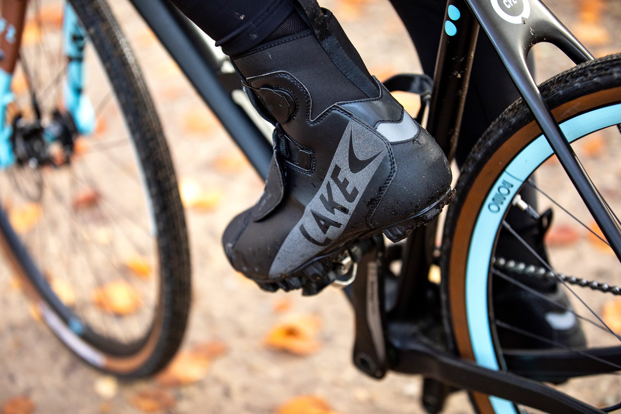 Lake Winter Boots – Tackling the Cold, Feet First – Lake Cycling