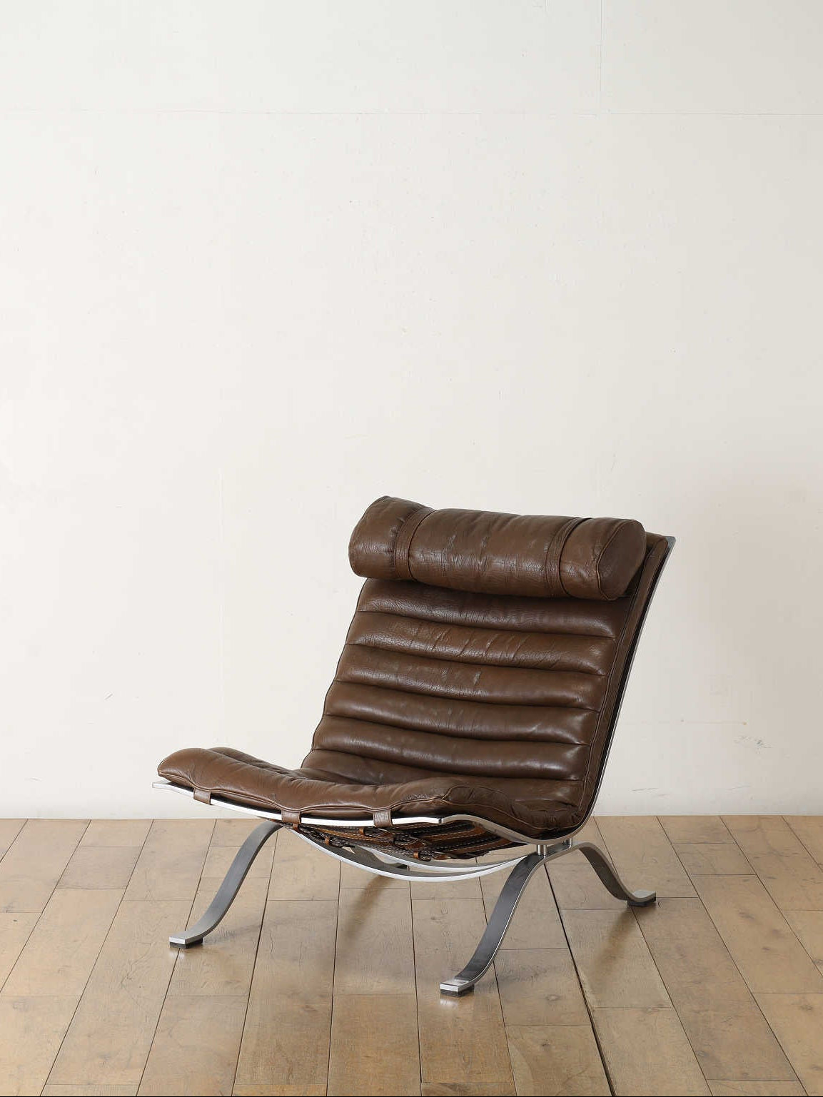 ARNE NORELL ARIラウンジチェア | ロイズ・アンティークス