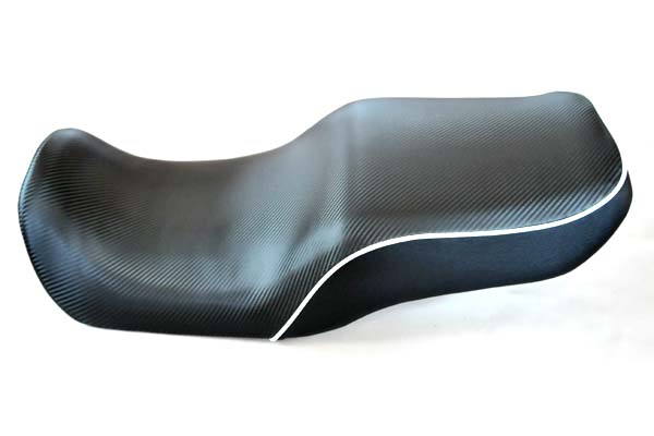 HONDA CB750 RC42 ホンダ タックロール バイクシート張替え シート加工