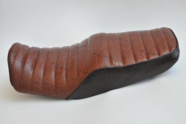 YAMAHA ヤマハ XJR400 アンコ抜き タックロール バイクシート張替え