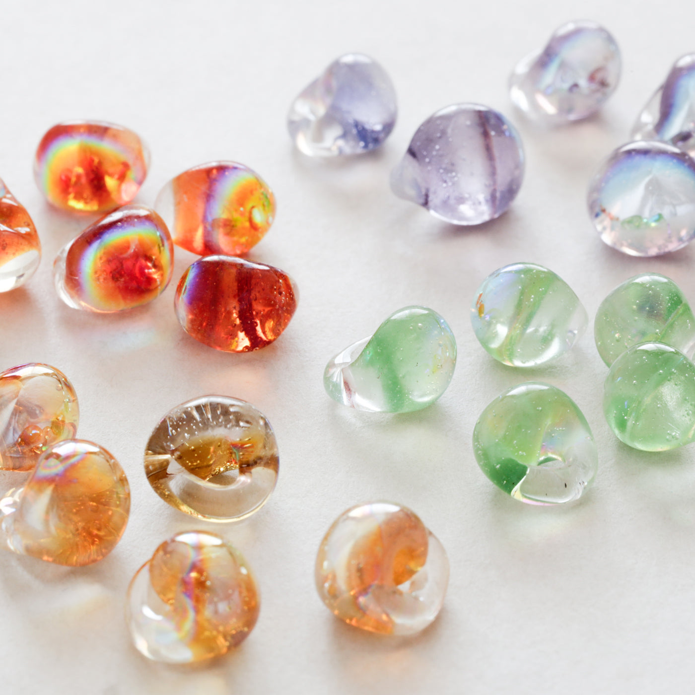 ティアドロップビーズ メタリック