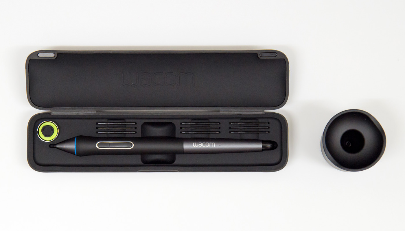 レビュー】便利すぎて笑っちゃう、スリムでプロ仕様の液タブ『Cintiq