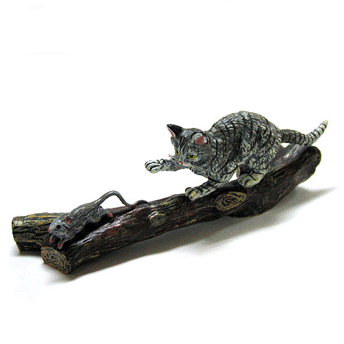 ヴィエナ・ブロンズの猫