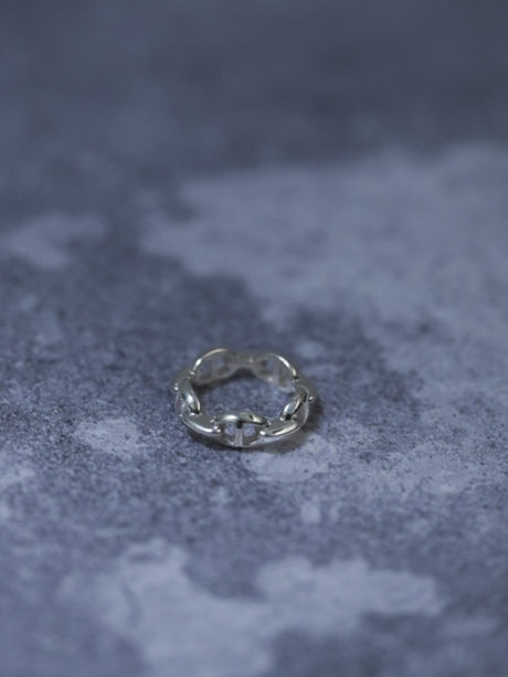 大人気のジュエリーコレクション！デザイン性と着やすさを両立した過去