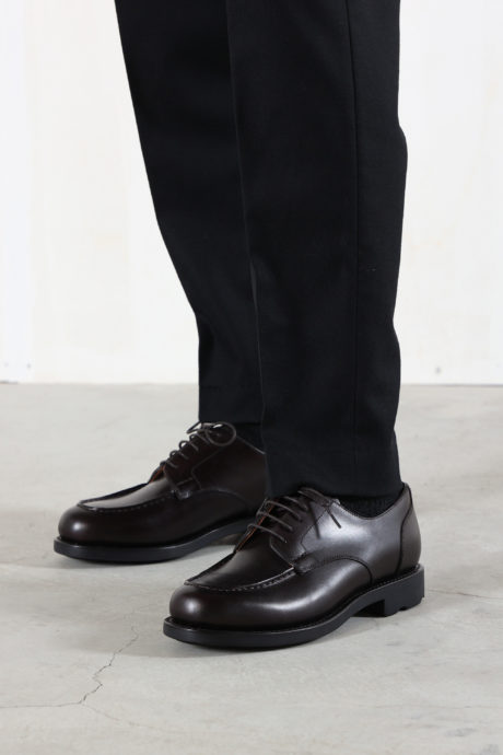 究極のアノネイレザーを使用！さらにグッドイヤーウェルト製法で仕上げ