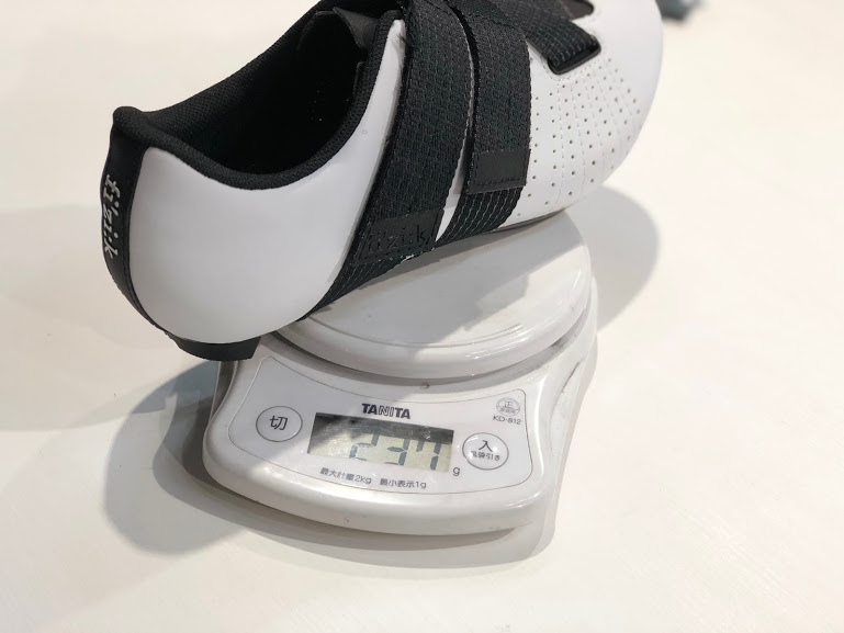 シューズを新調してみました。～fi'zi:k（フィジーク）TEMPO R5