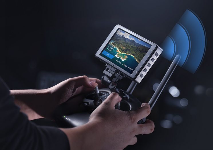 DJI 新製品案内～超高輝度モニター CrystalSky～ | DJI他ドローン専門