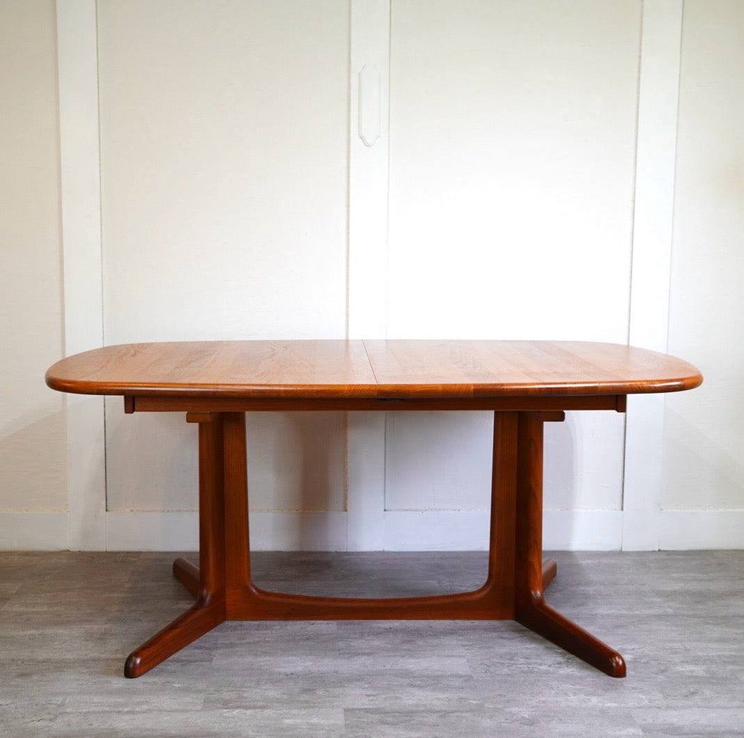 グドメ / Gudme Mobelfabrick 伸長式ダイニングテーブル チーク無垢