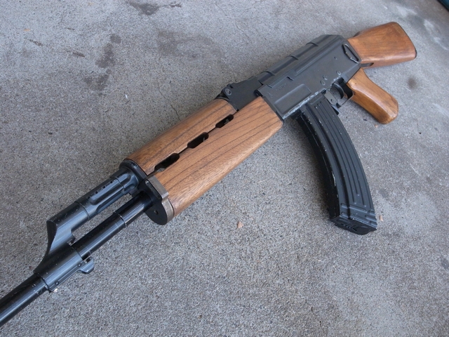 木製パーツ（ライフル） - 戦民思想