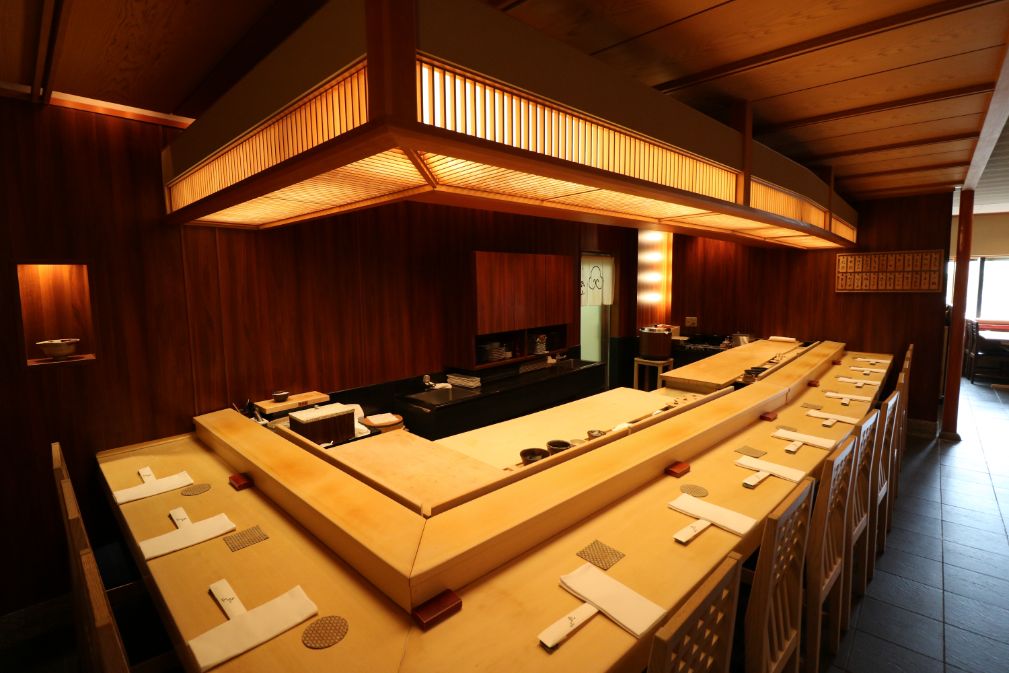 乾山 ホテルニューオータニ大阪店 | 本格江戸前寿司「寿司田グループ