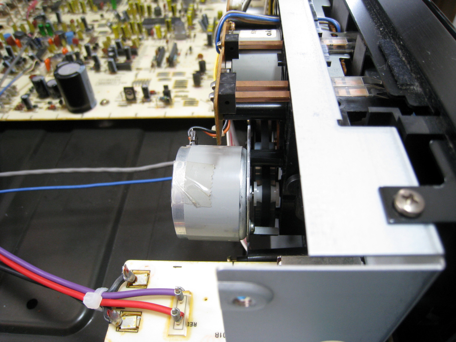 AKAI カセットデッキ GX-Z6100 の修理