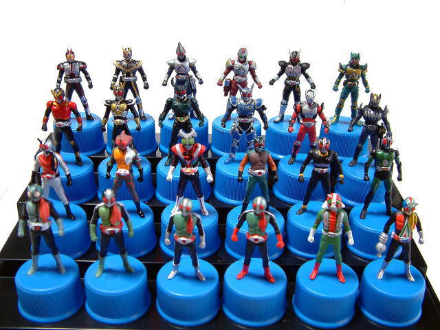 仮面ライダーボトルキャップ2004