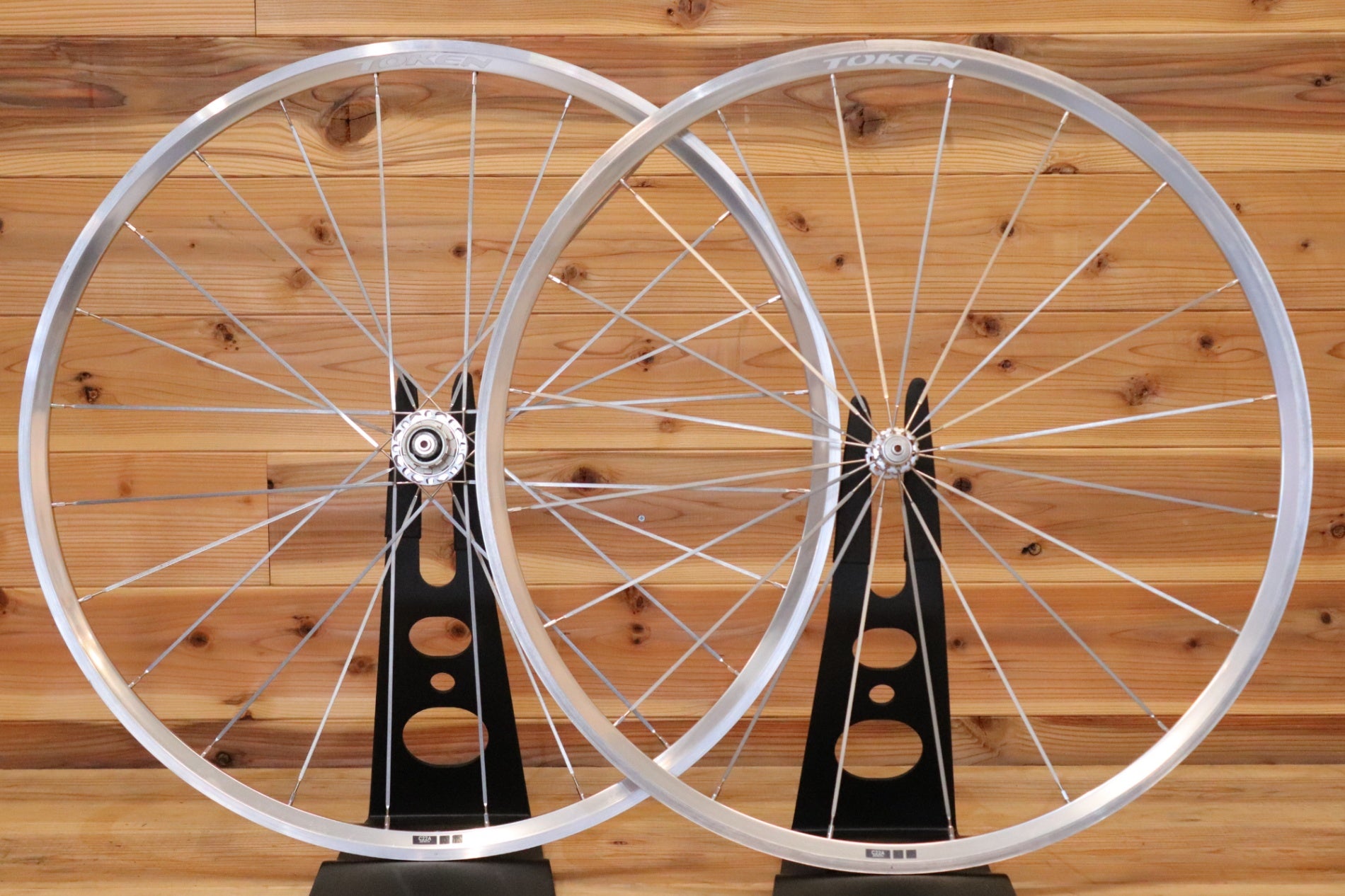 トーケン TOKEN C22A ゼニス ZENITH シルバー シマノ 11S/12S アルミ