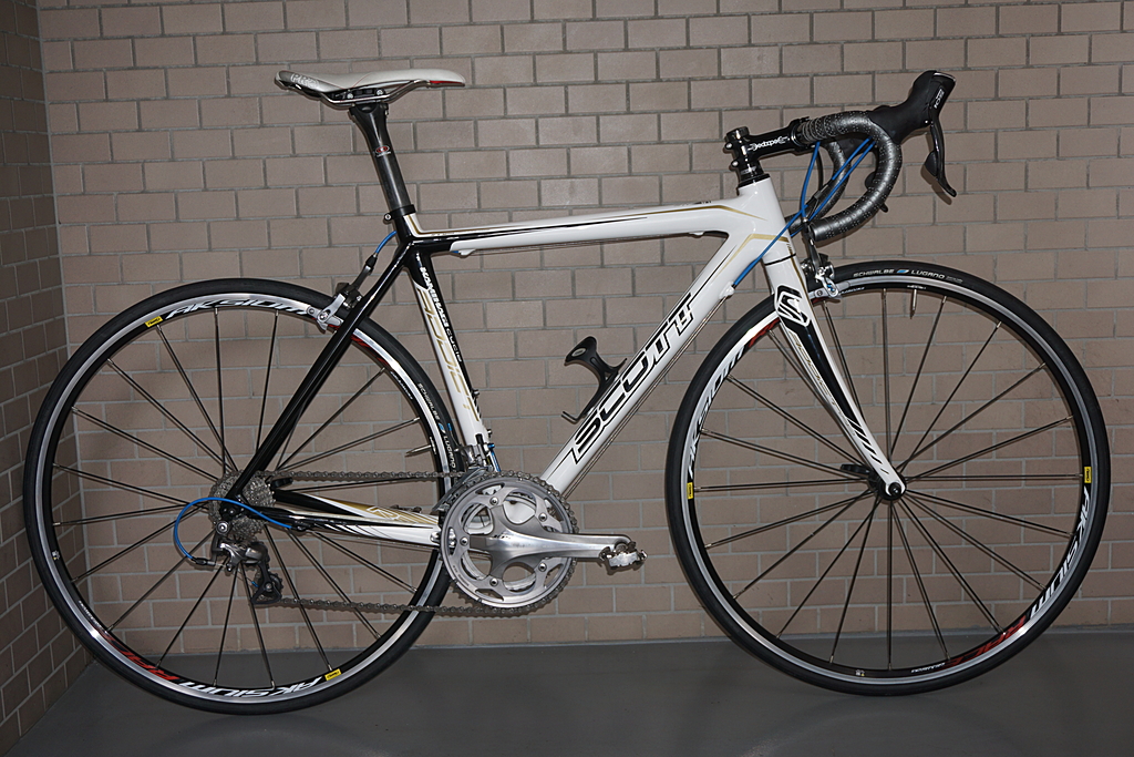 退役】SCOTT ADDICT R3 (2009) | ICOの秘密