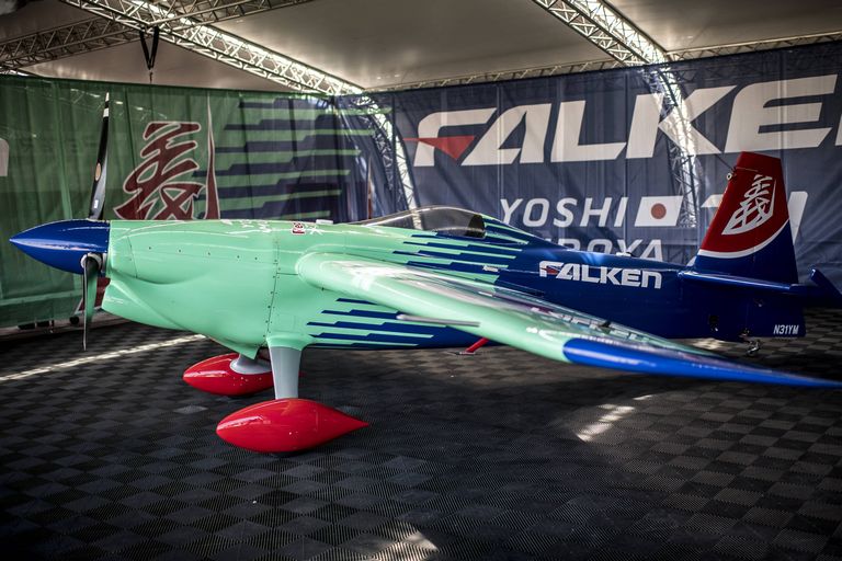 YOSHI MUROYA | OFFICIAL SITE