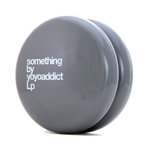 サムシング [ 博物館 ] ┃世界最大級のヨーヨー専門店リワインド