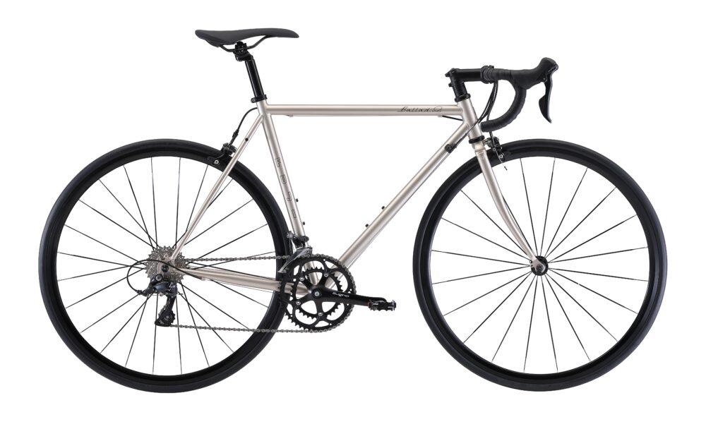 2022年モデル】【FUJI】大人気ストリート系ロードバイク入荷しました