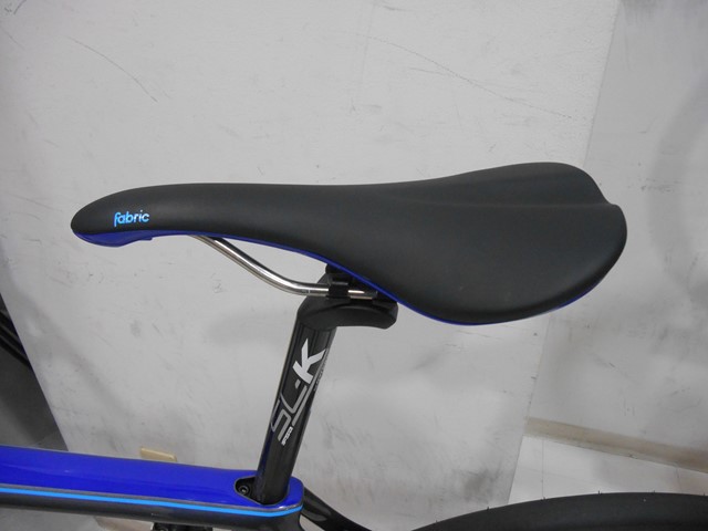 最近のお気に入り】 FABRICサドル「SCOOP」 | Y's Road 横浜ワールド