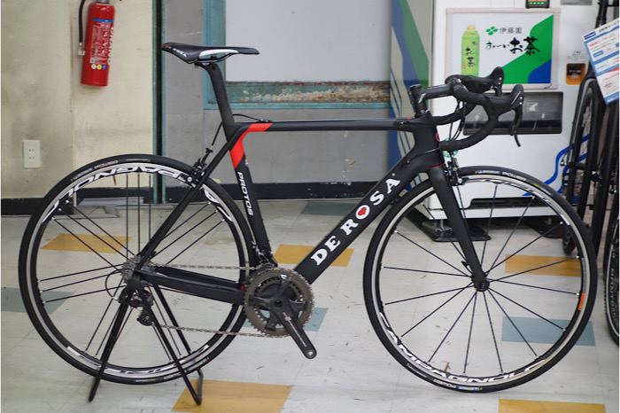 新春SALE】本日の超お年玉完成車!!『デローザ プロトス』この内容で