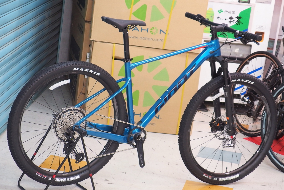 アルミMTBの常識を打ち破る『1429g』の超軽量フレーム！希少な『シマノ