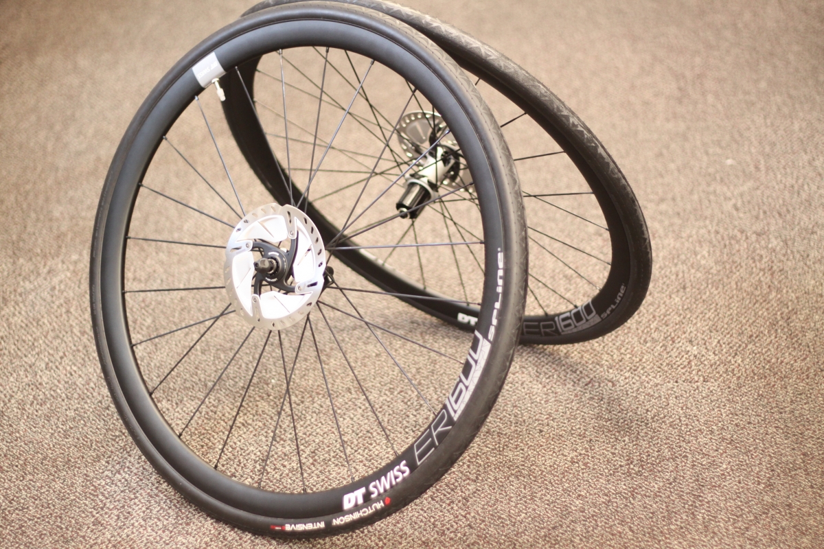 1Fカスタム館】スタッフ愛用！ 万能セミハイトホイール DT SWISS