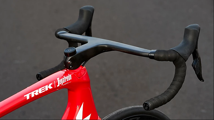 BONTRAGER】カーボン一体型ハンドルが一本限りで在庫中！ | 広島で