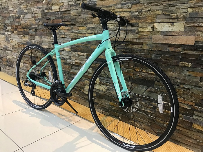 ARAYA】個性的なクロスバイクの2022年モデル入荷しました♪『MUDDY FOX