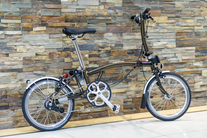 BROMPTON】在庫にS6L”ブラックラッカー”が仲間入りっ！即売必至です