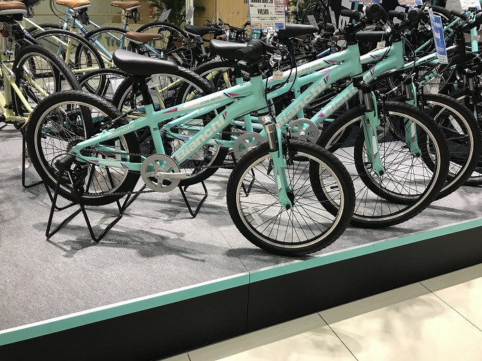Bianchi】大人顔負けの本格キッズバイクは日本未展開の希少モデル