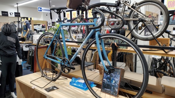 決算セール】クラシックとモダンの融合したピストバイク！CINELLIの