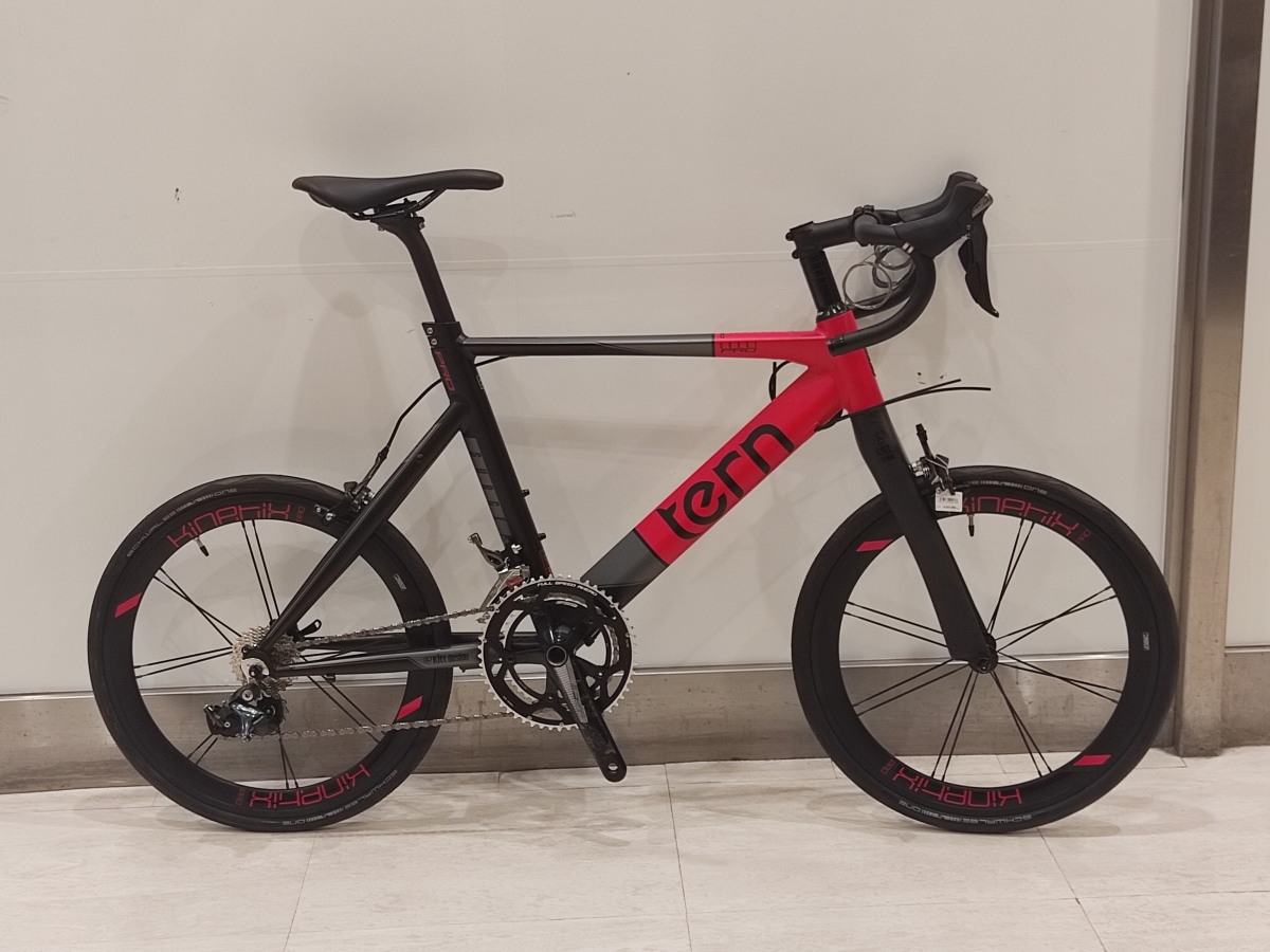 超速ミニベロロード]Tern Surge Pro入荷!!!フルカーボンフォークにペア