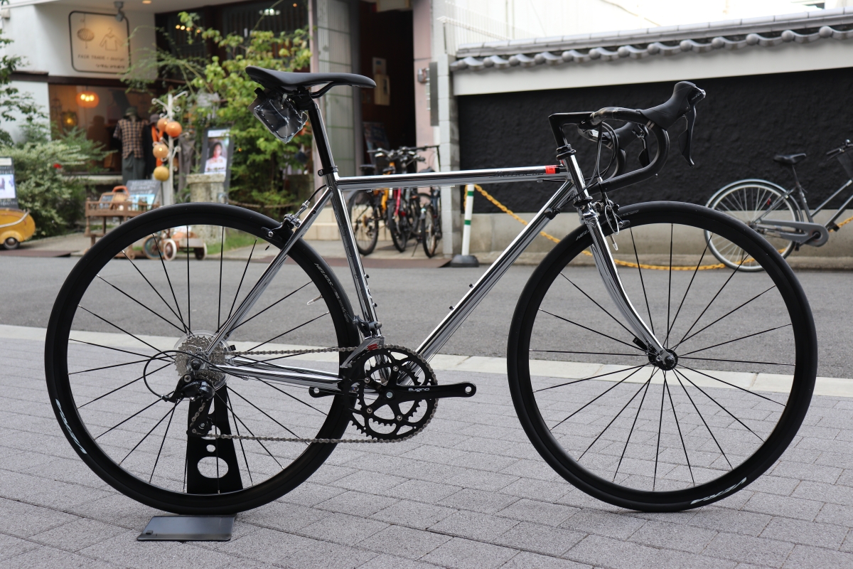 FUJI】これぞオシャレバイク！！メッキカラーのクラシカルロード