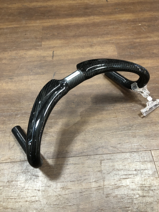 トラック競技でライバルに差をつける機材】LOOKエアロトラックハンドル