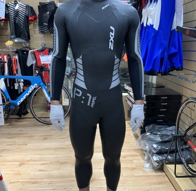 ウェットスーツ】2XUウェットスーツなどそろそろ入荷してきます