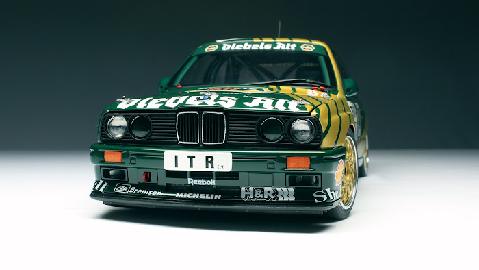 AUTOART 1/18 - BMW M3 E30 DTM Diebels | DiecastXchange Forum