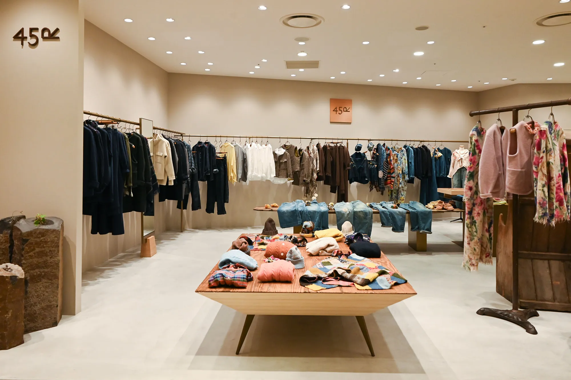 阪急うめだ店がリニューアルオープンしました | News | 45R