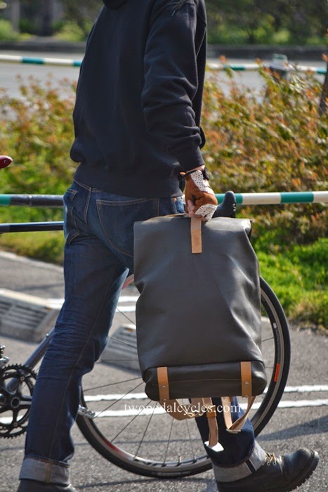 エイジングを楽しむ BROOKS（ブルックス）のバッグ | TWOPEDAL