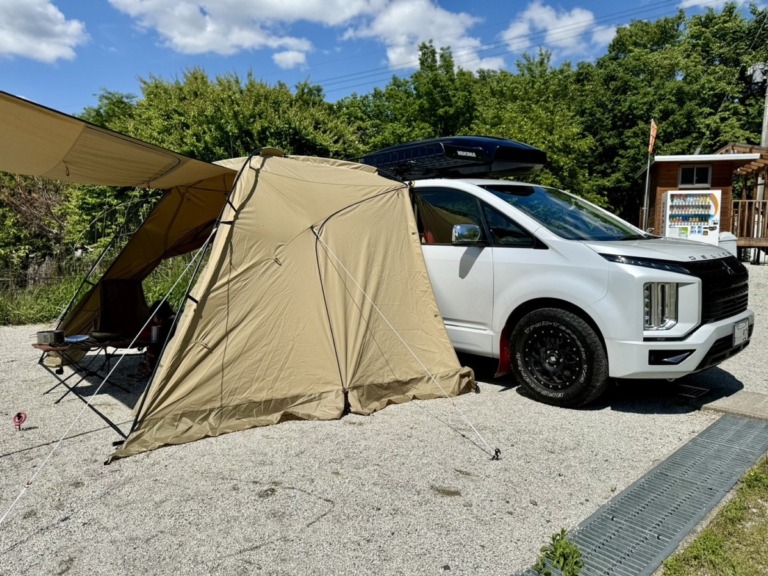 カーサイドシェルターTC＆デリカ＠昇仙峡オートキャンプ場