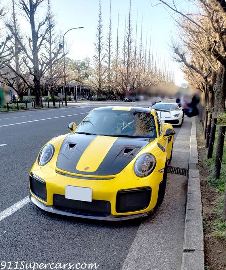 ポルシェ911 GT2 RSとランボルギーニアヴェンタドールSVJと992