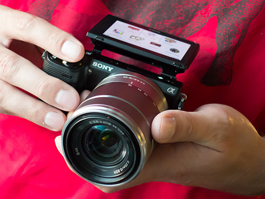 Sony NEX-5R Hands-on Preview: DPReview | Photography News, Gear