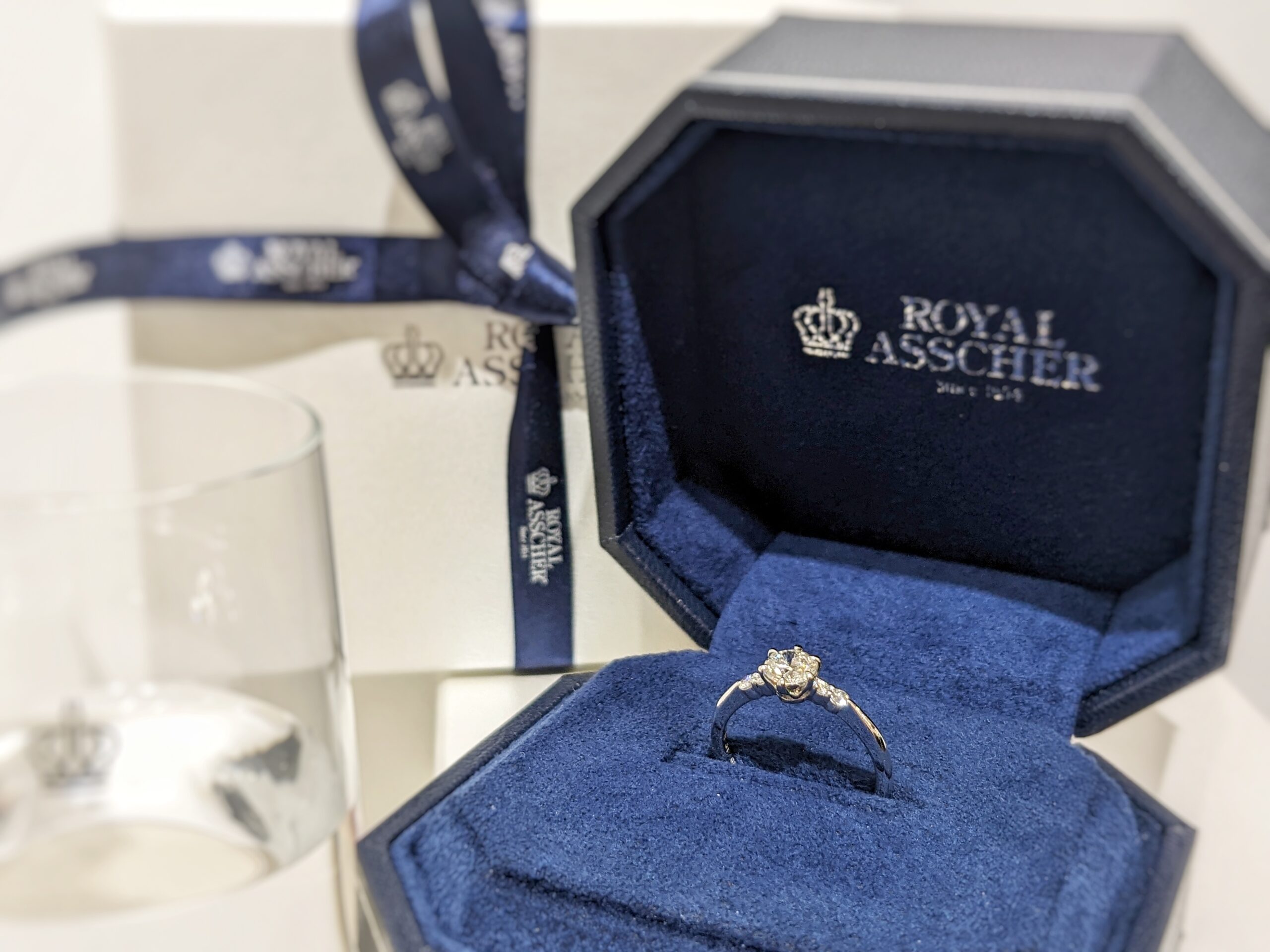 婚約指輪はケースにもこだわって選びたい！人気ブランドのケース5選