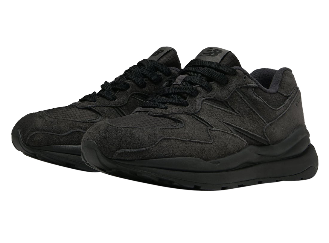 New Balance 57/40 Gore-Tex Triple Black - Dec 2022 - M5740GPM